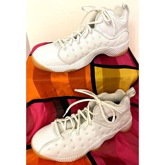 Nike Air Jordan‎ Jumpman Team 2 White 819175-104 Size 10 Gum Sole main image 15